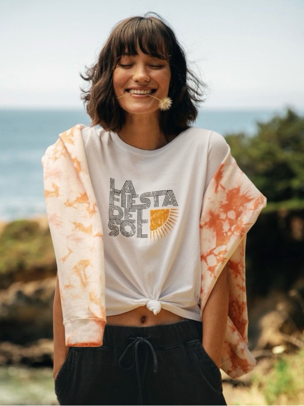 Maeve White Graphic 'Hasta Del Sol' Short-Sleeve Tee
